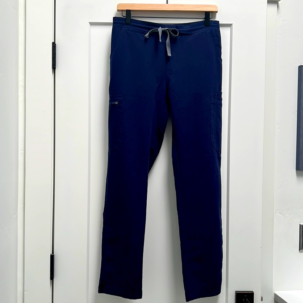 Figs yola skinny scrub